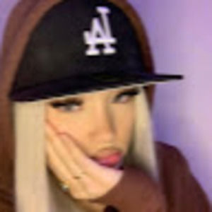 Meet your Posher, Sierra